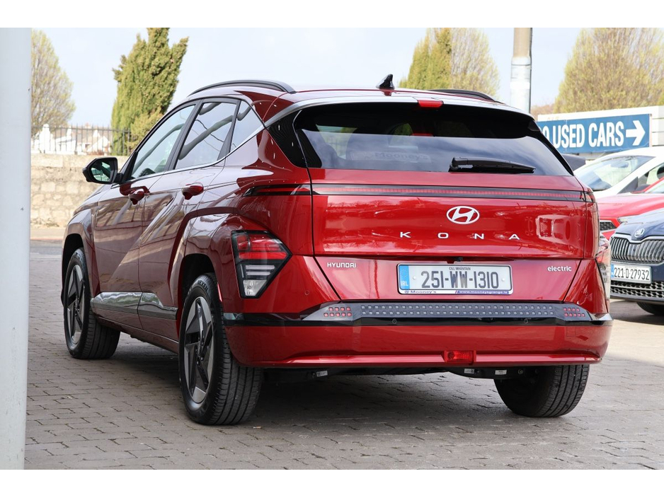 2025 Hyundai Kona - image 4