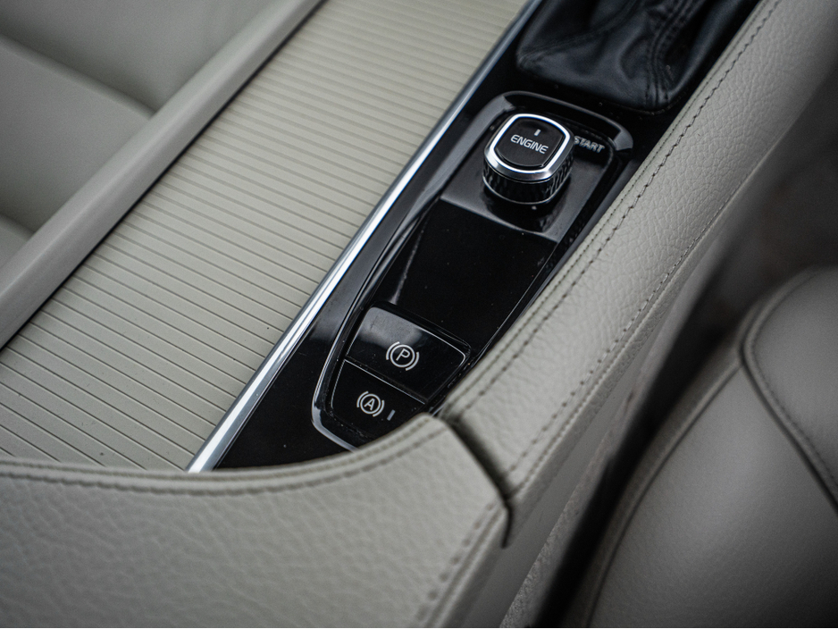 2017 Volvo S90 2017 S90 2.0d Automatic/FSH/1 Owner/1yr warranty €22,888