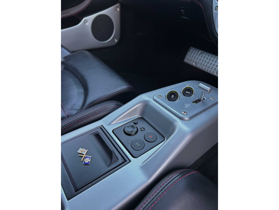 2004 Ferrari 360 MODERNA F1 2DR A €199,995