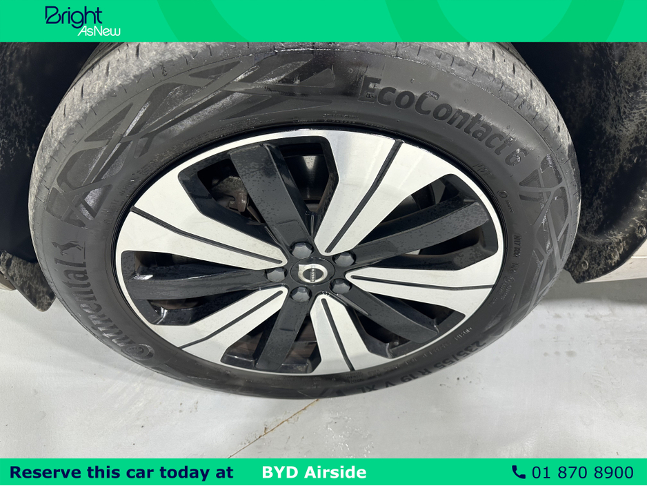 2023 Volvo XC60 - image 13