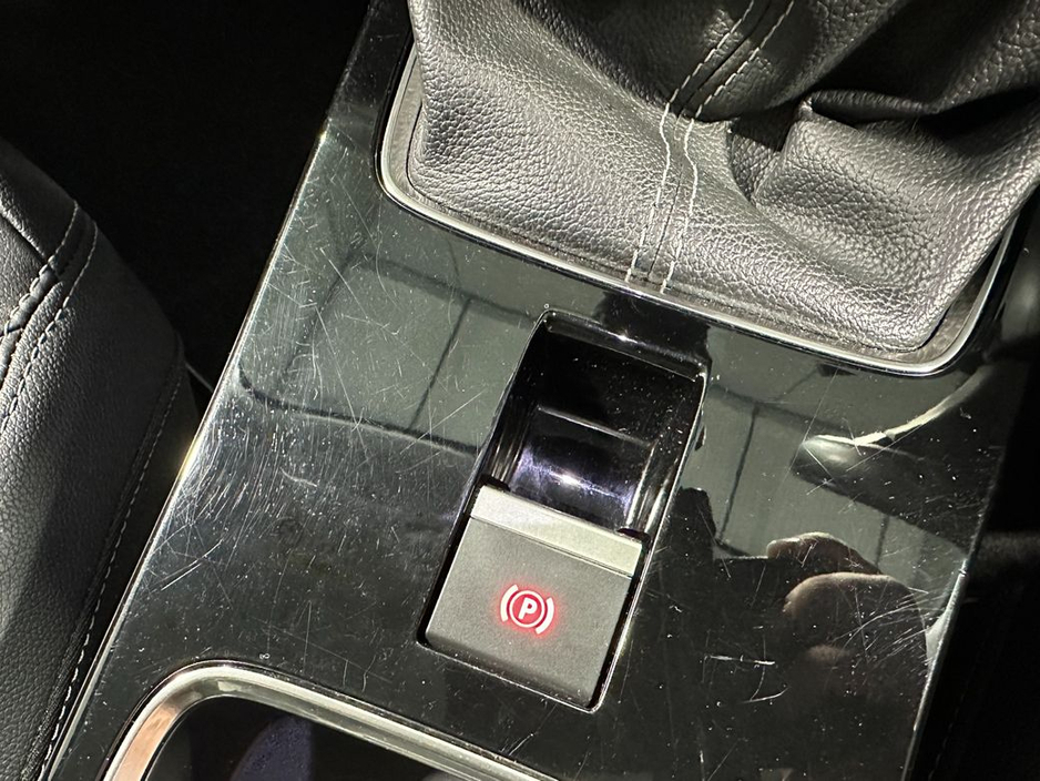 2023 Opel Mokka Elite 1.5 Diesel €21,500