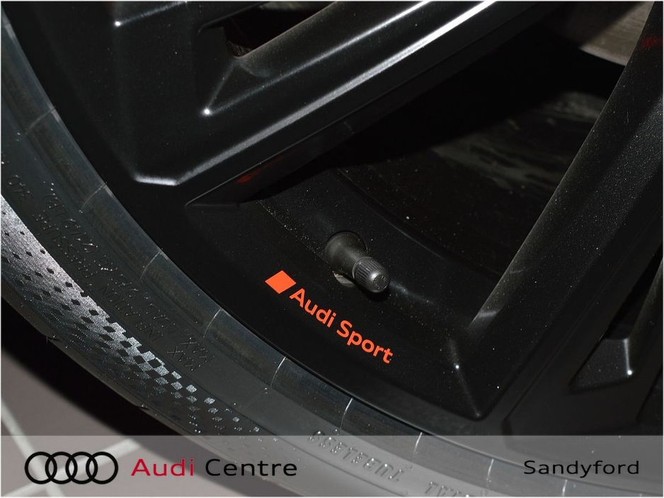 2026 Audi Q8 SUV 60 TFSIE Q COMP 490PS €125,143