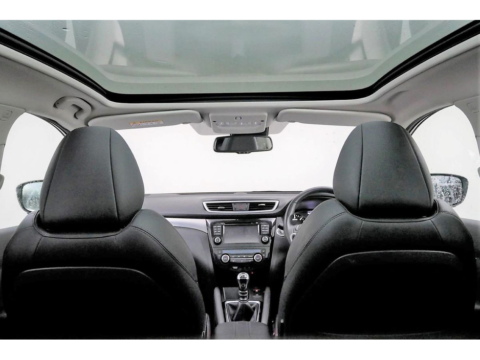 2019 Nissan Qashqai - image 25