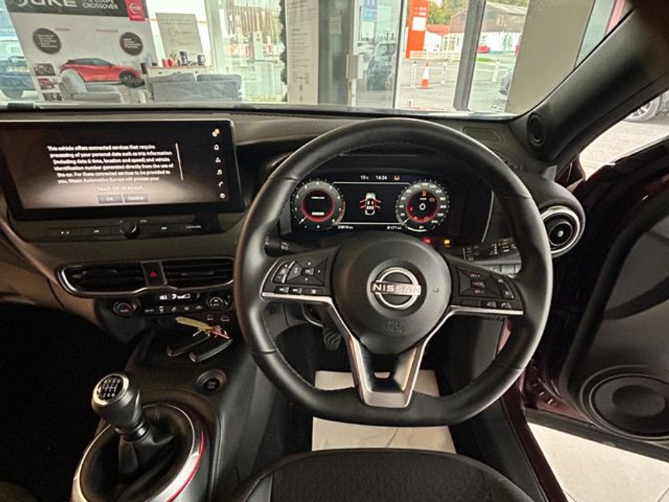 2025 Nissan Juke - image 12