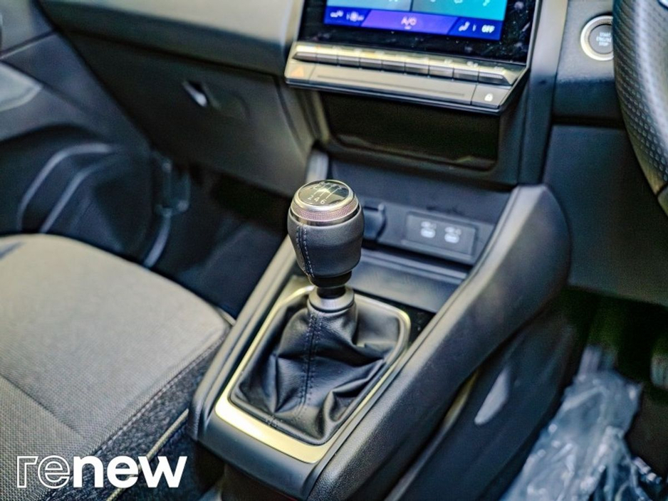 2025 Renault Symbioz - image 19