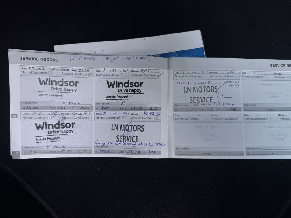 2018 Peugeot 3008 - image 25