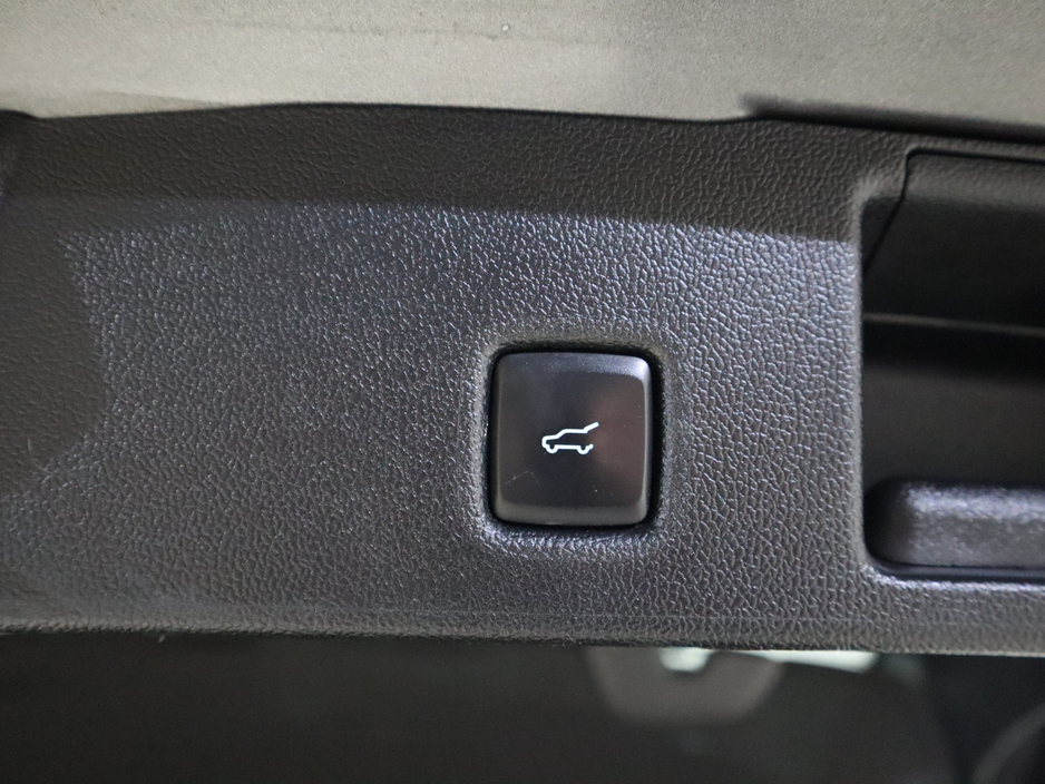 2023 Ford Kuga - image 25