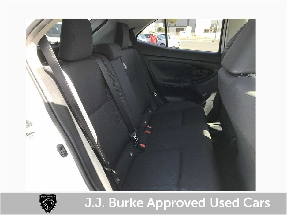 2024 Toyota Yaris - image 17