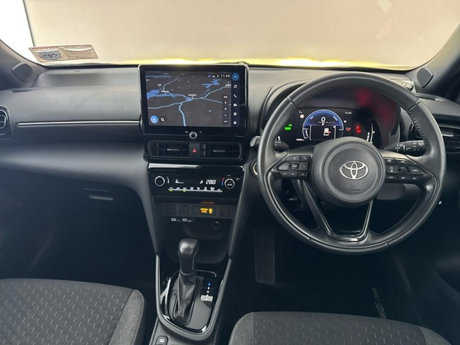 2025 Toyota Yaris Cross HYBRID LUNA SPORT €30,950