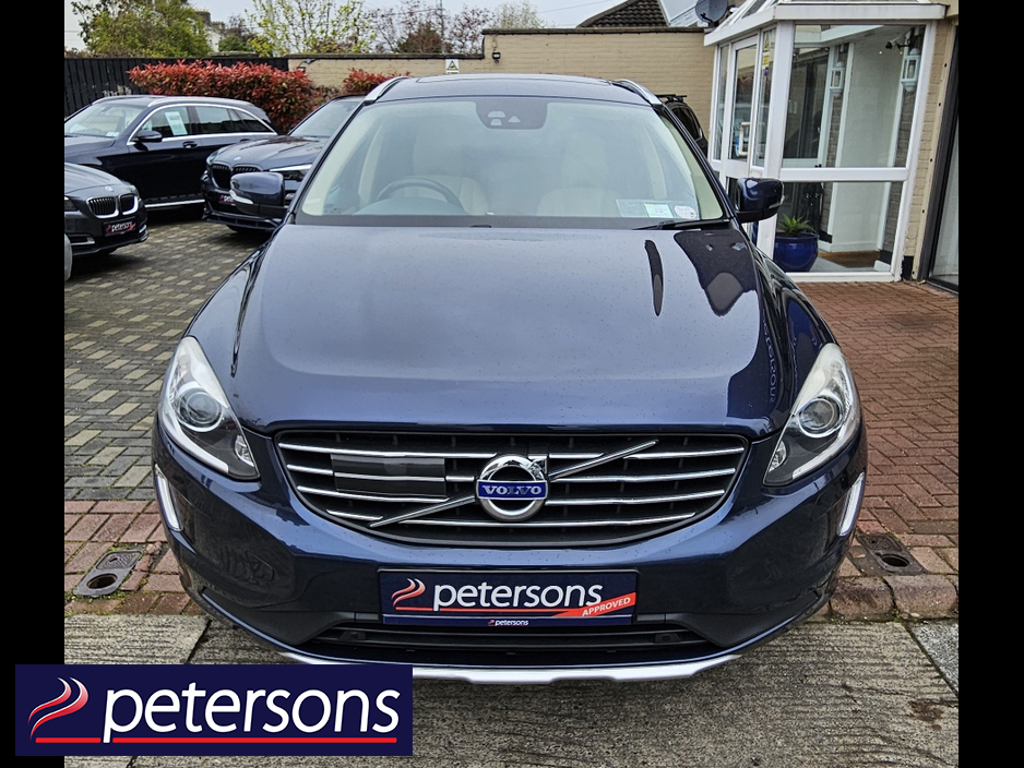 2013 Volvo XC60 - image 3