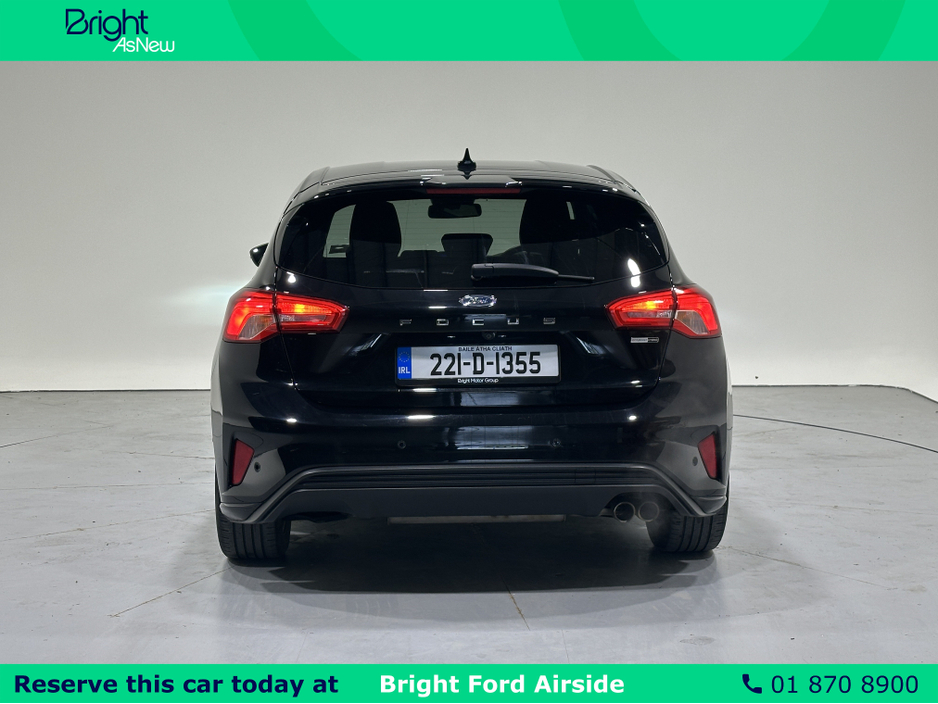 2022 Ford Focus - image 11