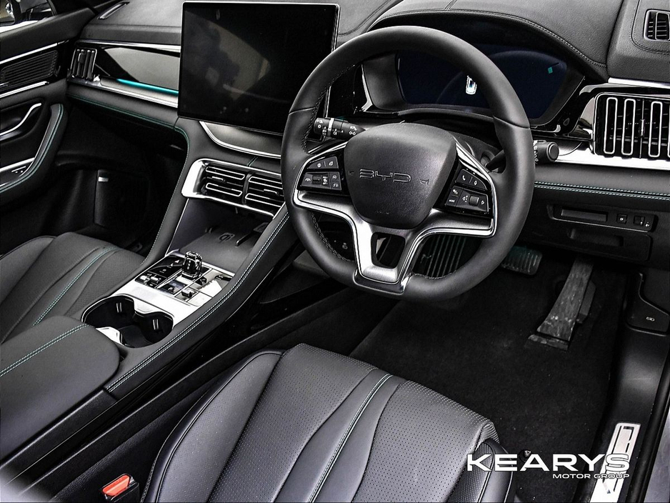 2025 BYD Seal U - image 11