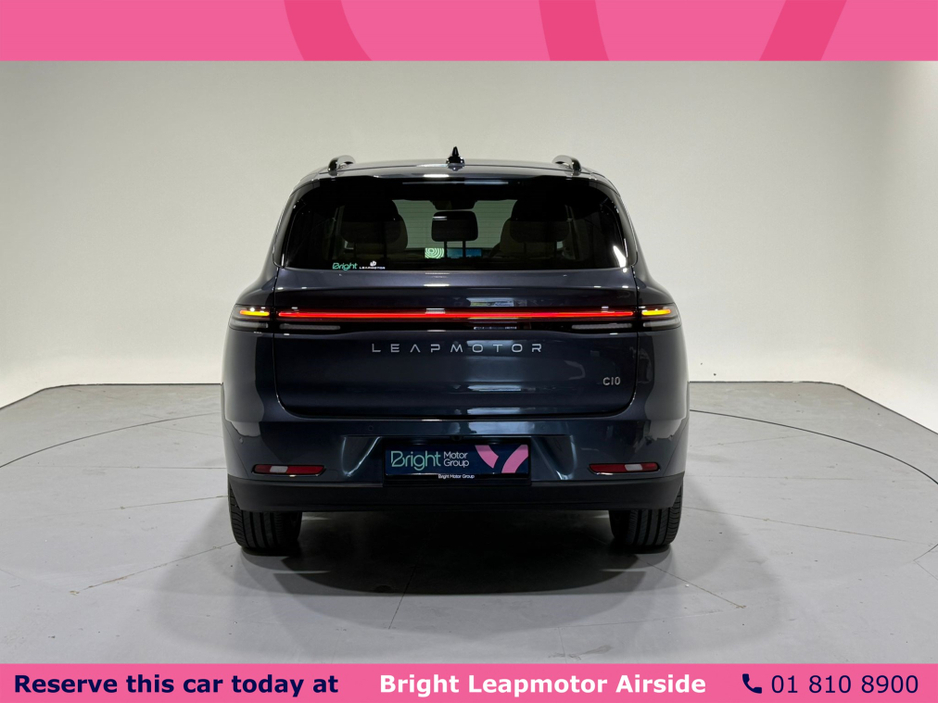 2026 Leapmotor C10 - image 13