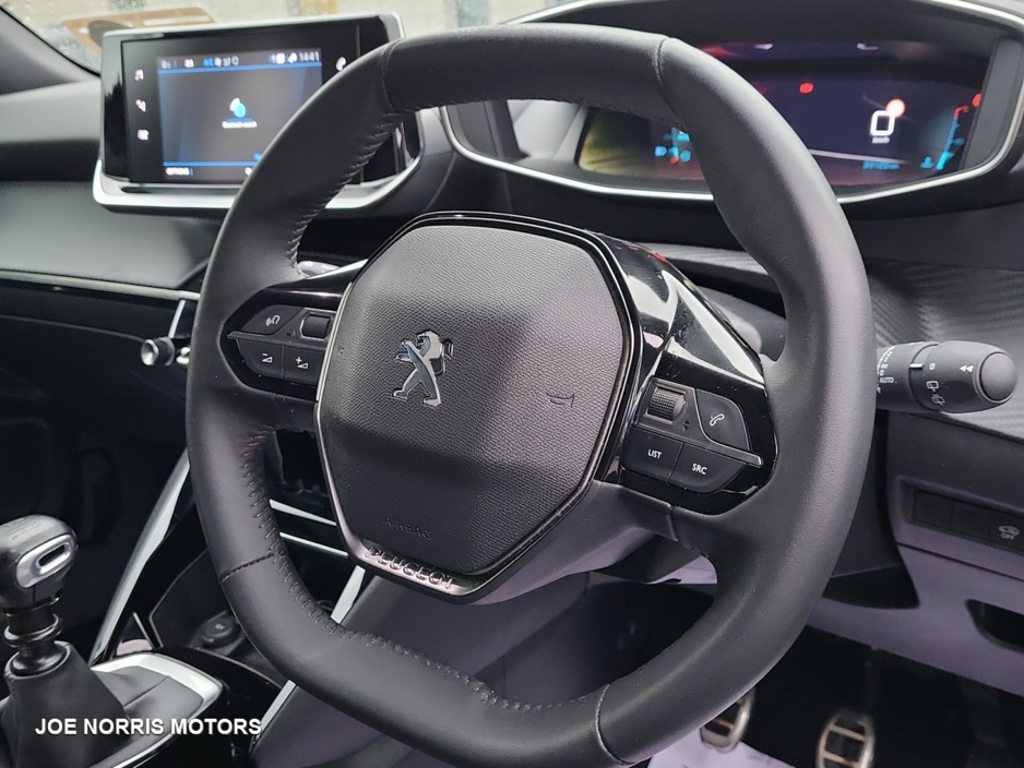 2023 Peugeot 2008 ALLURE 1.2 100 6.4 4DR €24,995