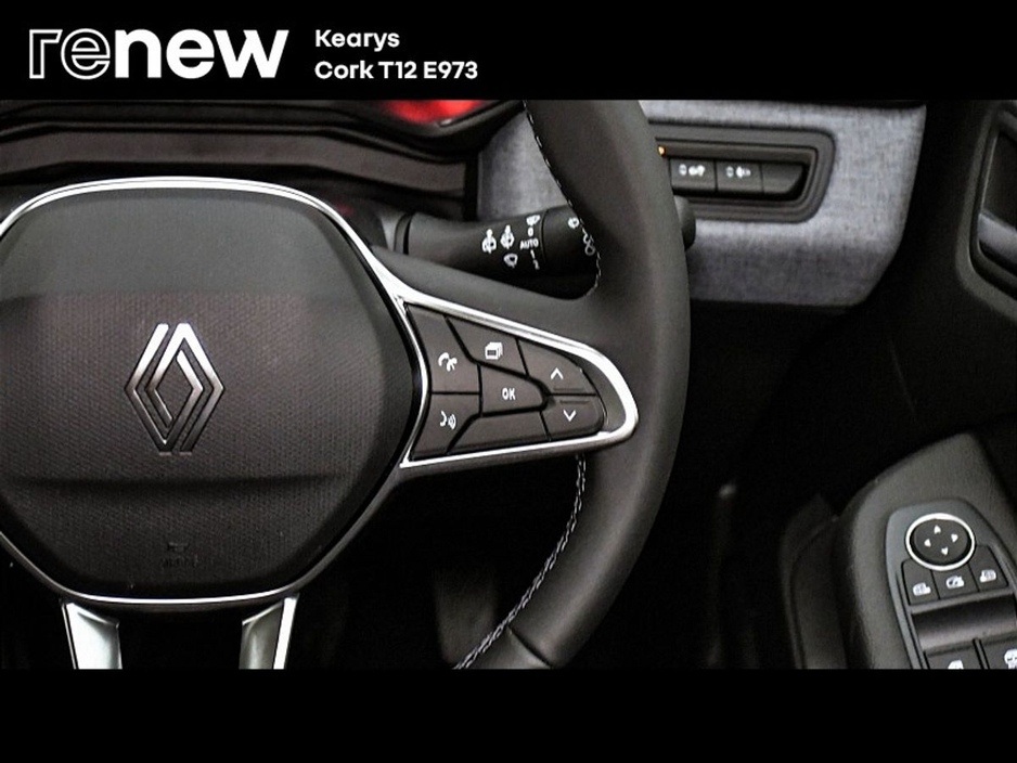 2025 Renault Clio - image 16