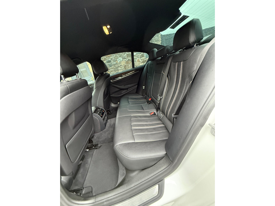 2017 BMW 5 Series  €27,995