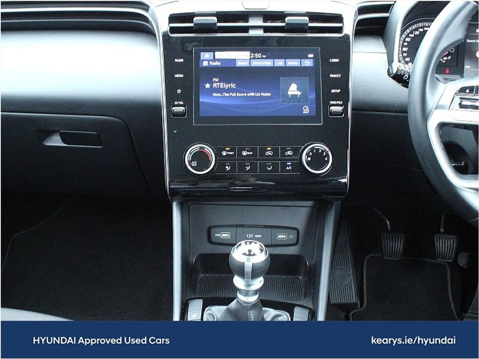 2022 Hyundai Tucson - image 12