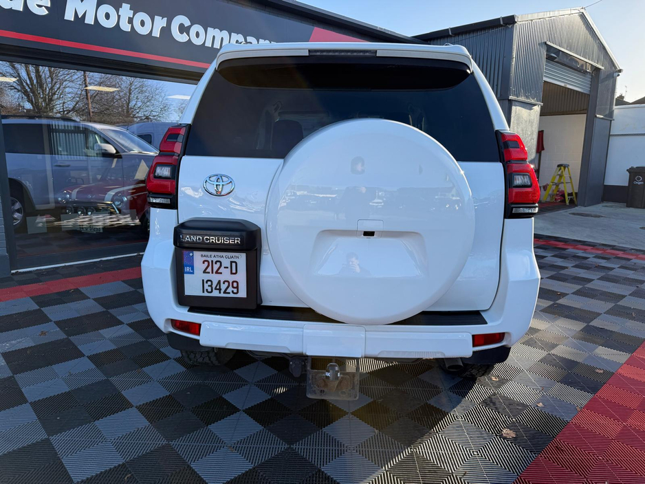 2021 Toyota Landcruiser LAND CRU SWB COMMERCIAL 2DR, VAT INVOICE , Fully Serviced , New 12 MTH DOE , Reverse Camera , 2.8 Dsl Manual , € 143 p/w & €17,950 Trade in / Deposit , Cruise Control , Dual Climate Control , €38,980