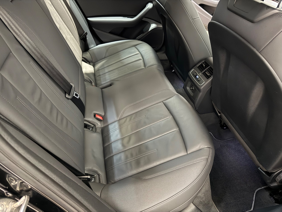 2021 Audi A4 - image 16