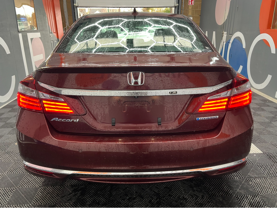 2019 Honda Accord - image 3