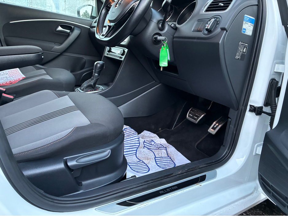 2016 Volkswagen Polo 1.2i TSI Petrol AllStar Automatic €13,500