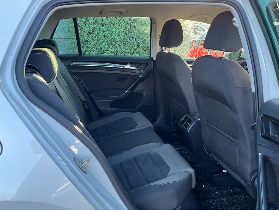 2019 Volkswagen Golf HIGHLINE AUTOMATIC 1.4 PETROL //LOW MILES//HIGH SPEC//REVERSE CAMERA//KEYLESS ENTRY//ADAPTIVE CRUISE CONTROL// €21,950