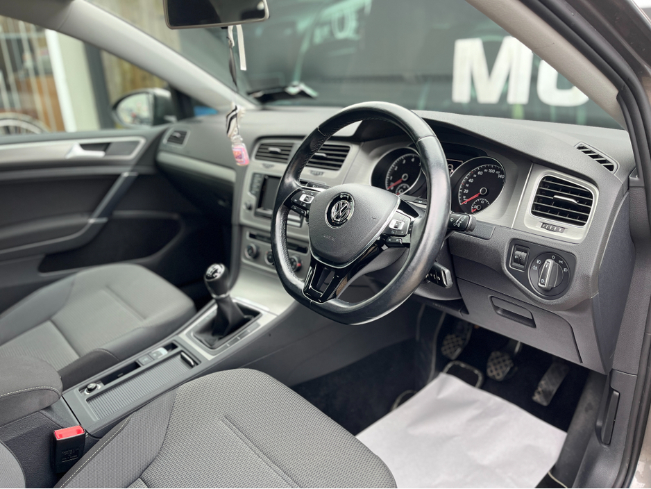 2014 Volkswagen Golf COMFORTLINE 1.2 TSI MANUAL, 1 OWNER FROM NEW, VERY LOW KMS, LOW TAX €13,995