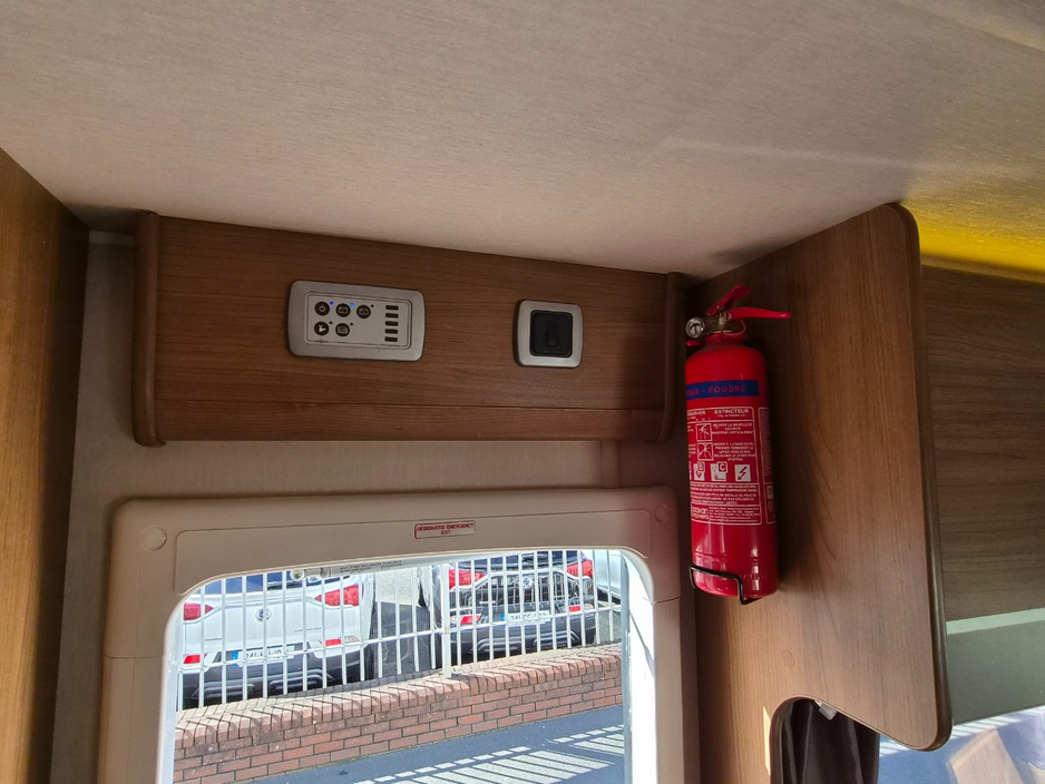 2015 Auto-Trail F-Line - image 38