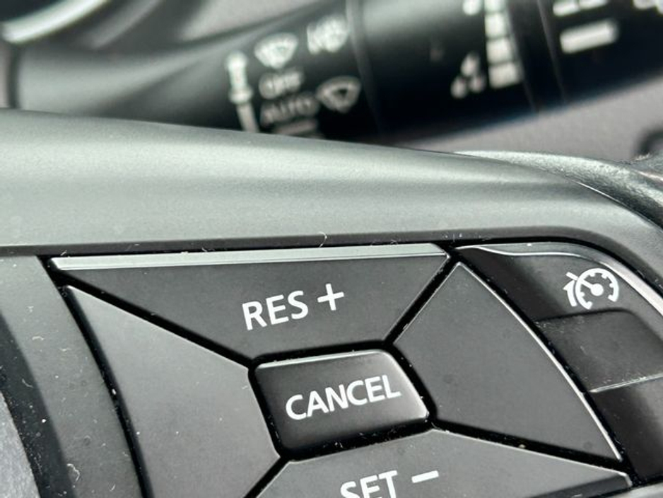 2018 Nissan Qashqai - image 20