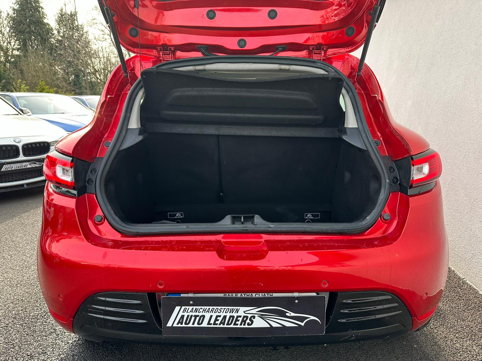 2019 Renault Clio - image 28