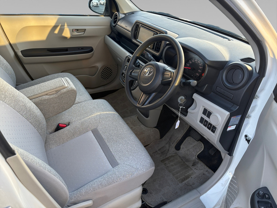 2018 Toyota Passo - image 16