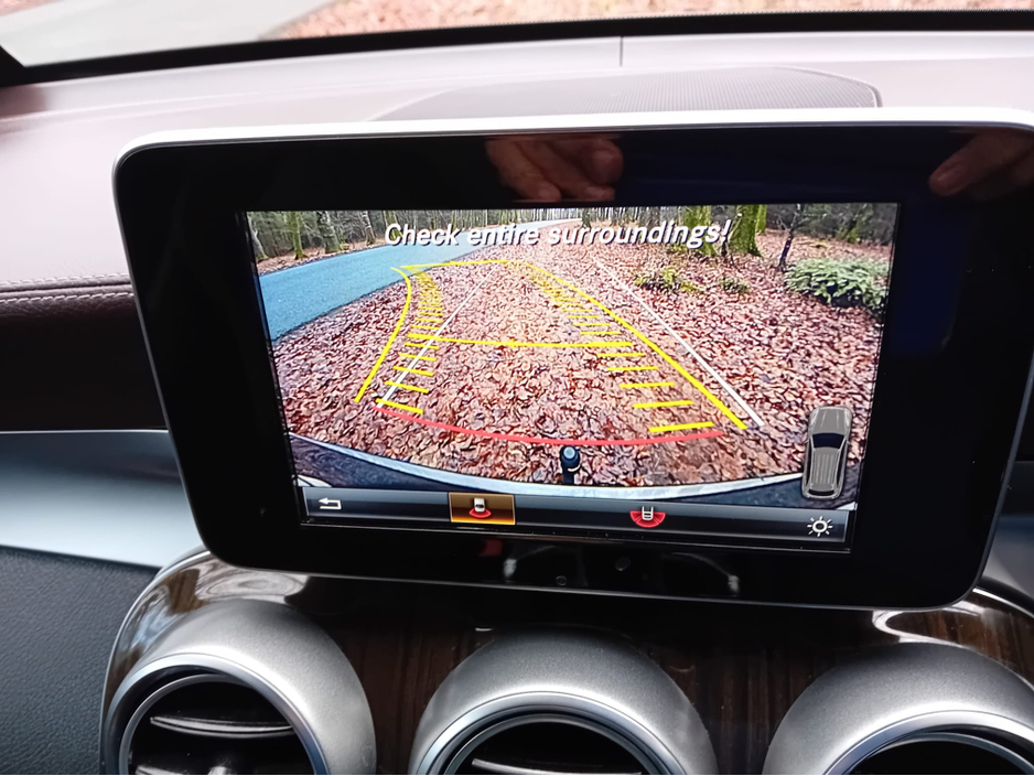 2016 Mercedes-Benz GLC Class GLC 220 D 4MATIC EXCLUSIVE 5DR AUTO @ REDDY2DRIVE LTD €22,850