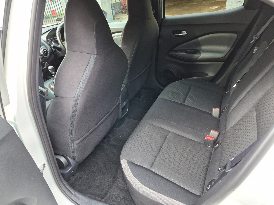 2020 Nissan Juke - image 16