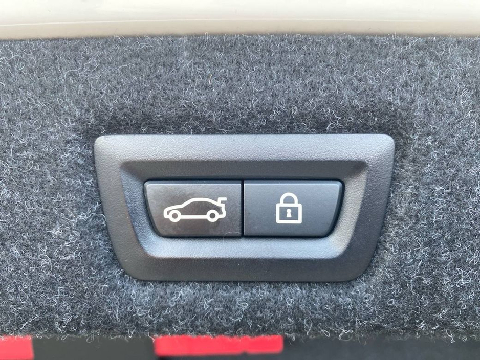 2018 BMW 5 Series 523d M-SPORT COMPETITION 2.0 AUTO // POWERED HALF ALCANTARA M-SPORT SEATS // 360 PARKING CAMERA // DIGITAL CLUSTER €28,900