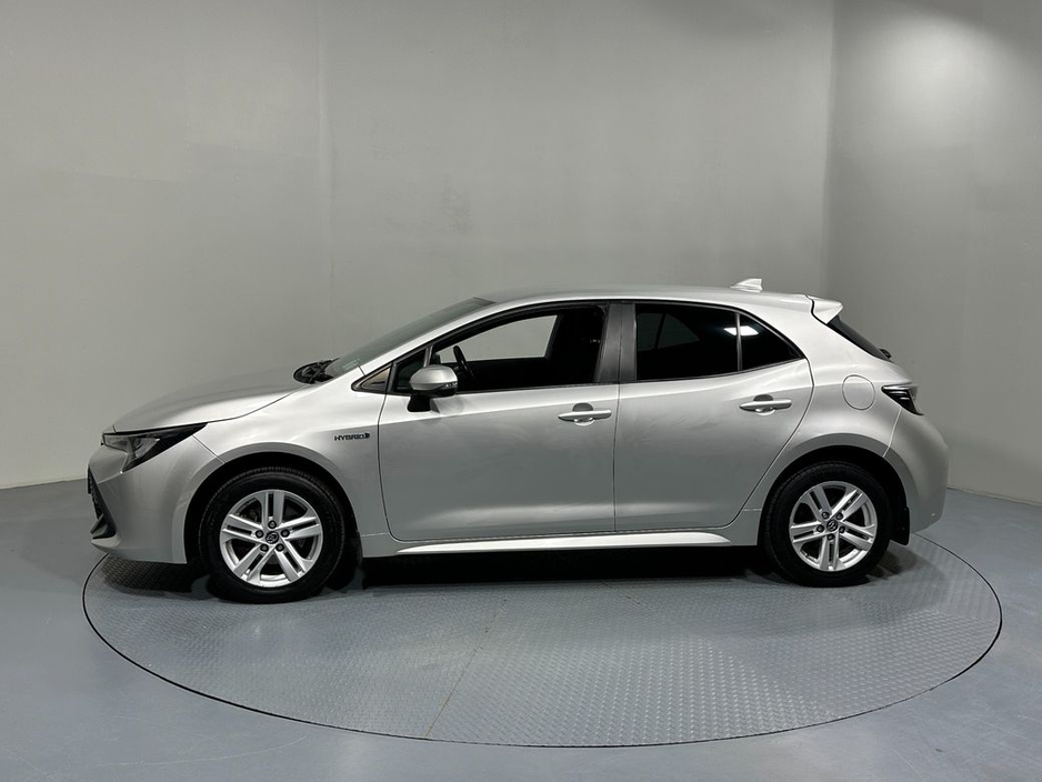 2019 Toyota Corolla Luna Self Charging Hybrid €20,800