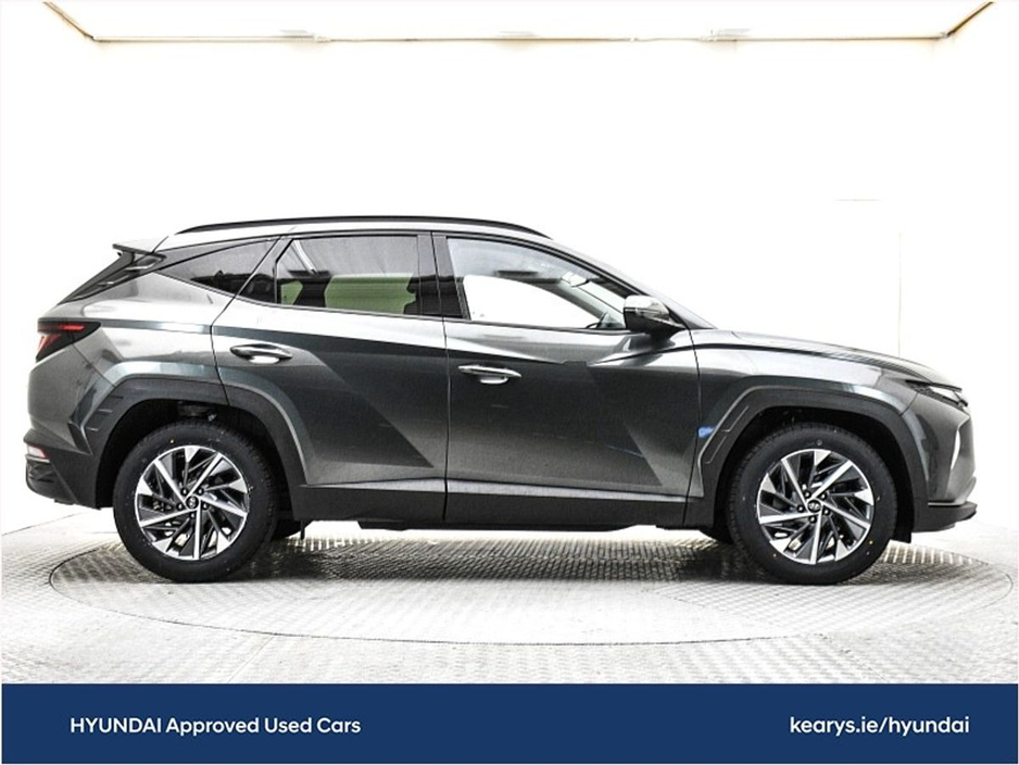 2022 Hyundai Tucson - image 14