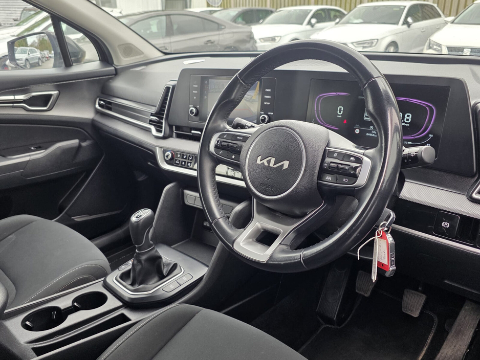 2023 Kia Sportage - image 14