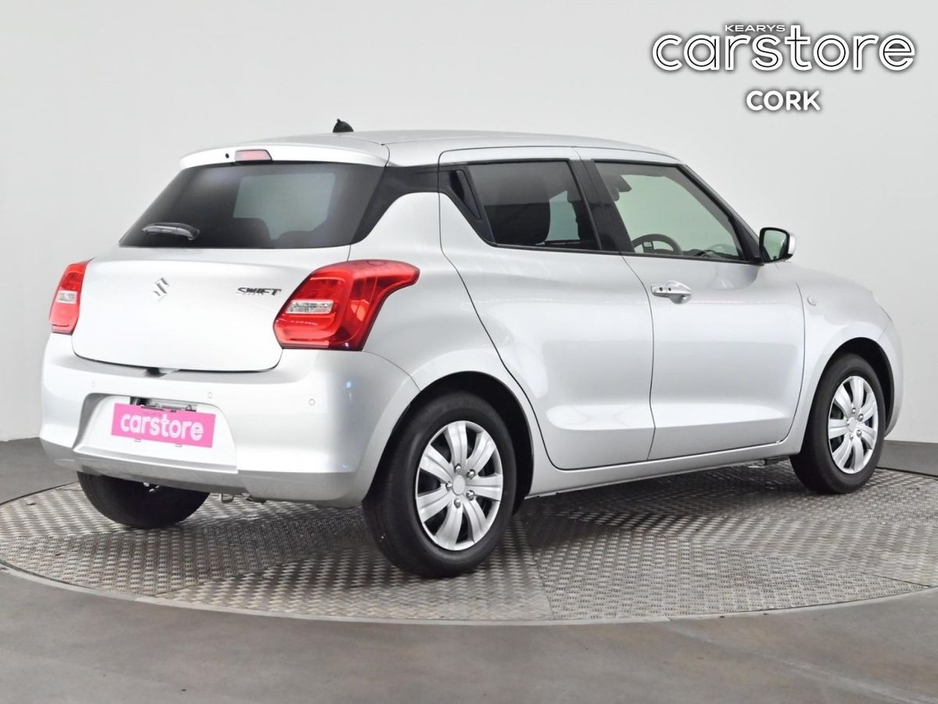 2023 Suzuki Swift - image 5