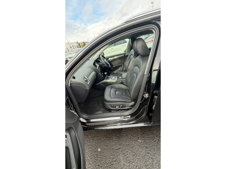 2014 Audi A4 2.0 TFSI 221BHP S TR. QU. S LINE AVANT €12,999