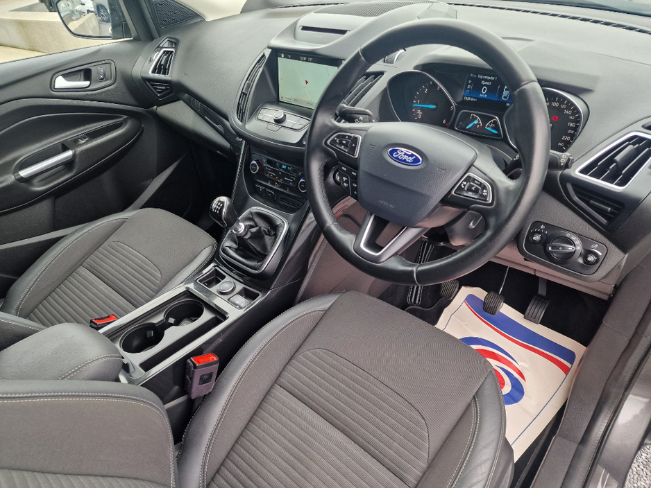 2018 Ford Kuga - image 8