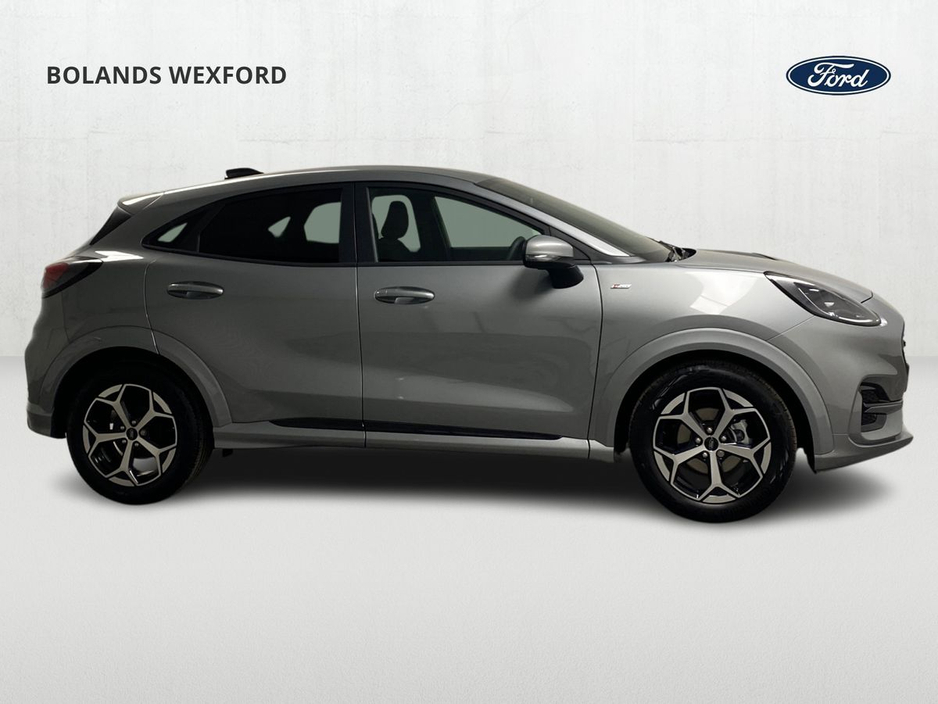 2026 Ford Puma - image 4