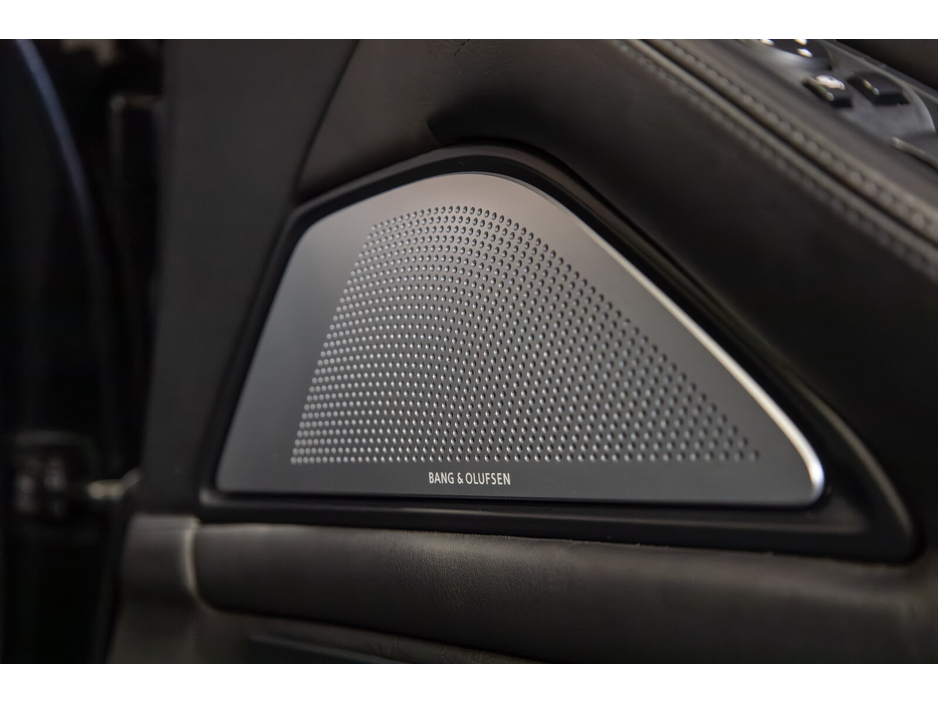 2016 BMW M5  €41,950