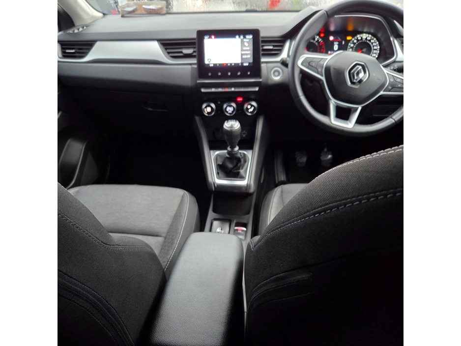 2022 Renault Captur 1.0 TCe 90 DFull Iconic €19,999