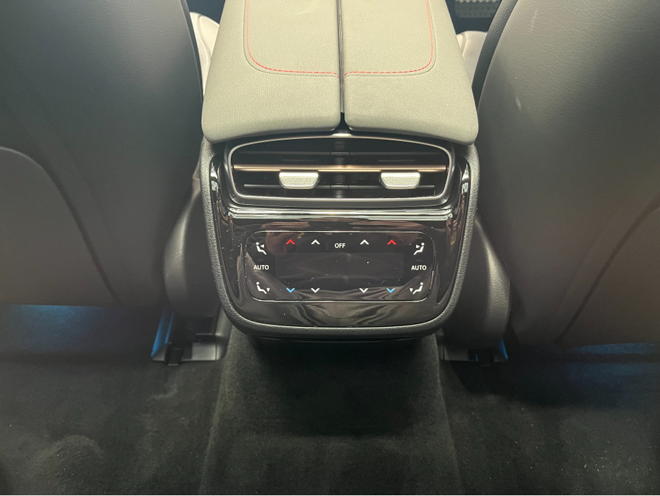 2023 Mercedes-Benz EQS - image 19