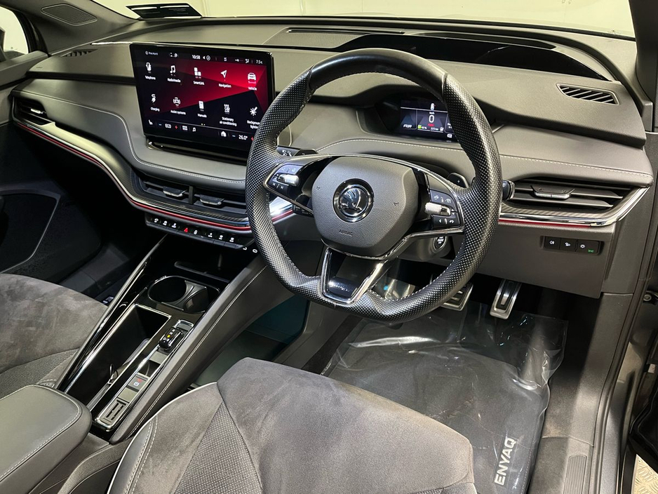 2024 Skoda Enyaq Sportline IV 80 - Crystal Grille - Reversing Camera - Ambient Lighting - Sat Nav - Climate Control - Heated Seats - Keyless Start - Apple CarPlay/Android Auto €41,950