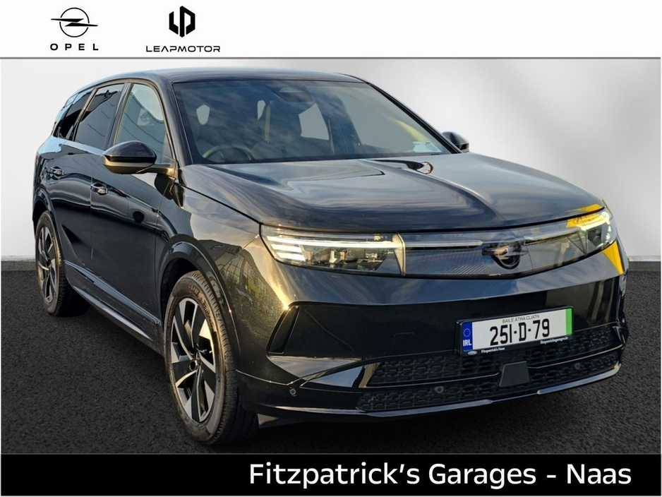 2025 Opel Grandland GS 73 kWh BEV Demo with 3.9% Finance Available & Price Includes €1,000 Scrappage Allowance €38,950