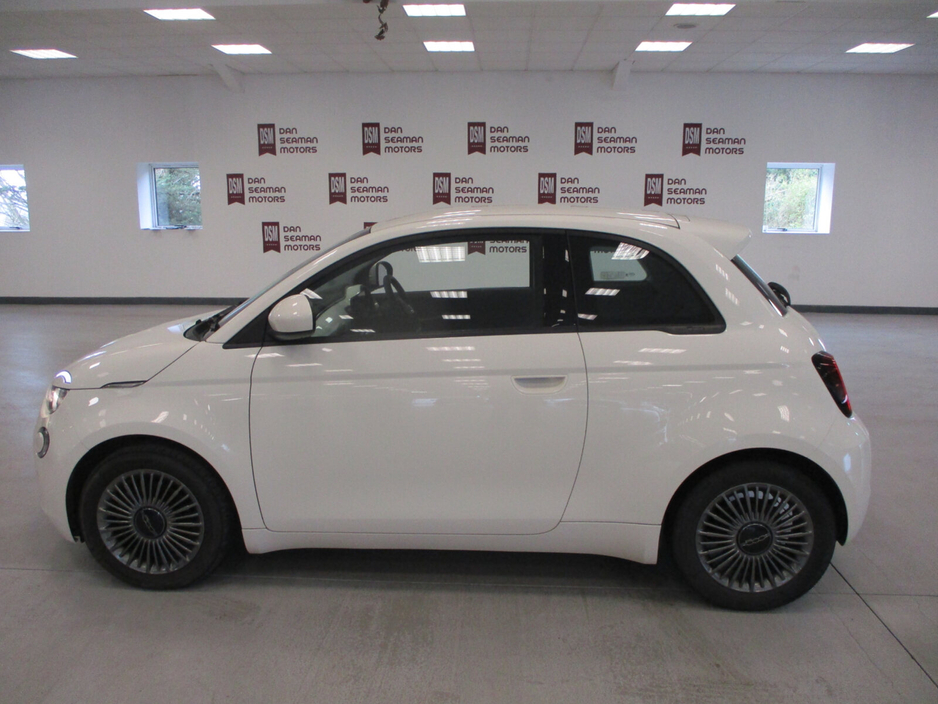 2023 Fiat 500 - image 36