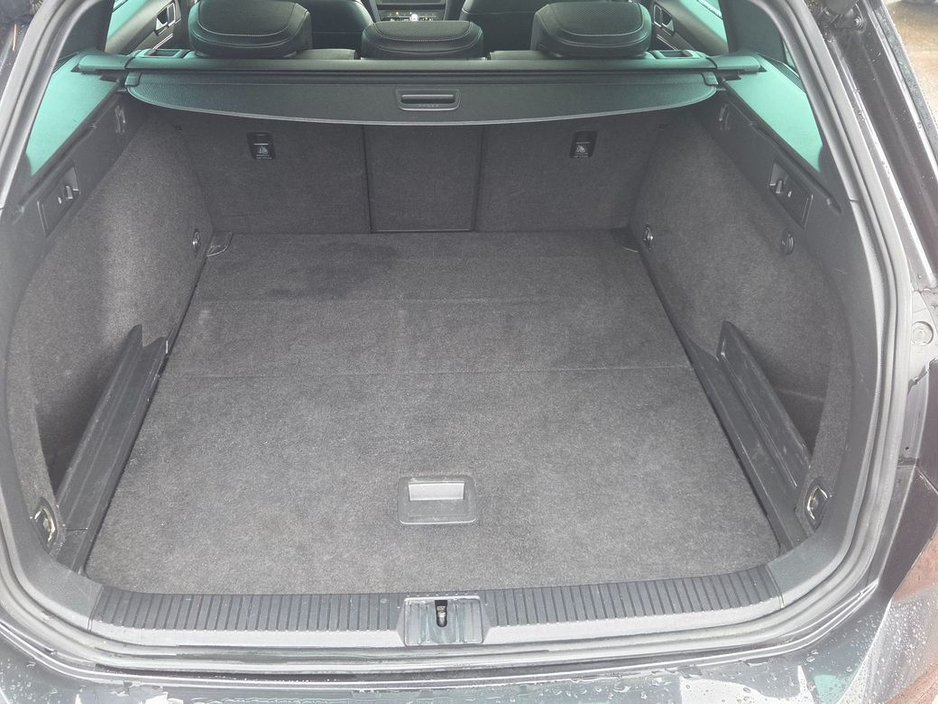 2021 Volkswagen Passat R-LINE TDI DSG €26,950