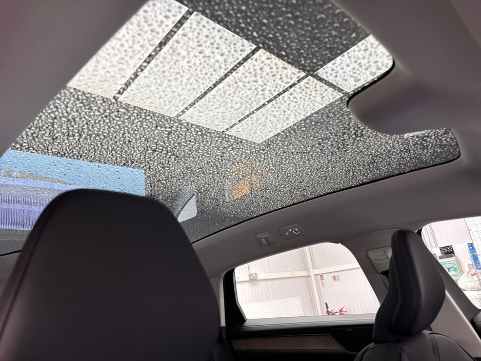 2026 Volvo ES90 - image 21