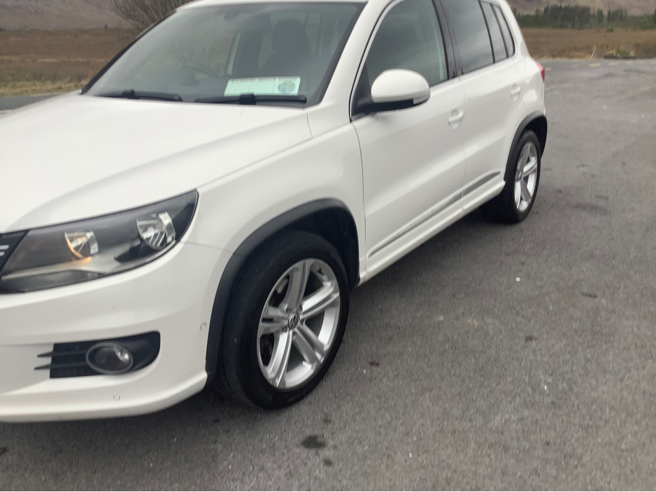 2014 Volkswagen Tiguan - image 18